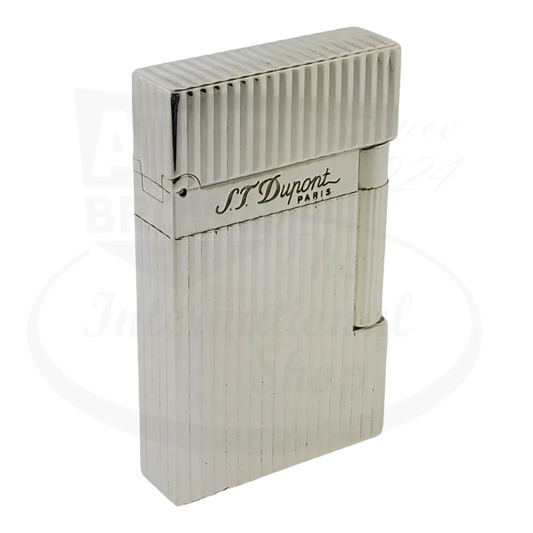 S.T. Dupont Display Model Ligne 2 Vertical Lines Silver Lighter, 016817-D1