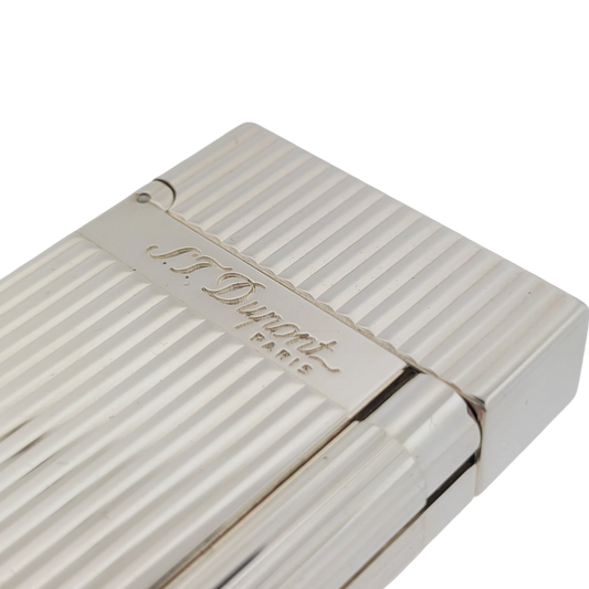 S.T. Dupont Display Model Ligne 2 Vertical Lines Silver Lighter, 016817-D2