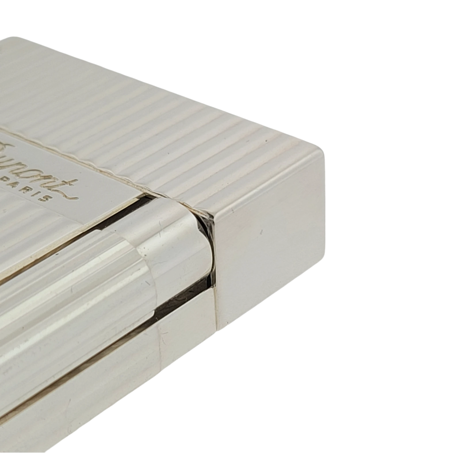 S.T. Dupont Display Model Ligne 2 Vertical Lines Silver Lighter, 016817-D2