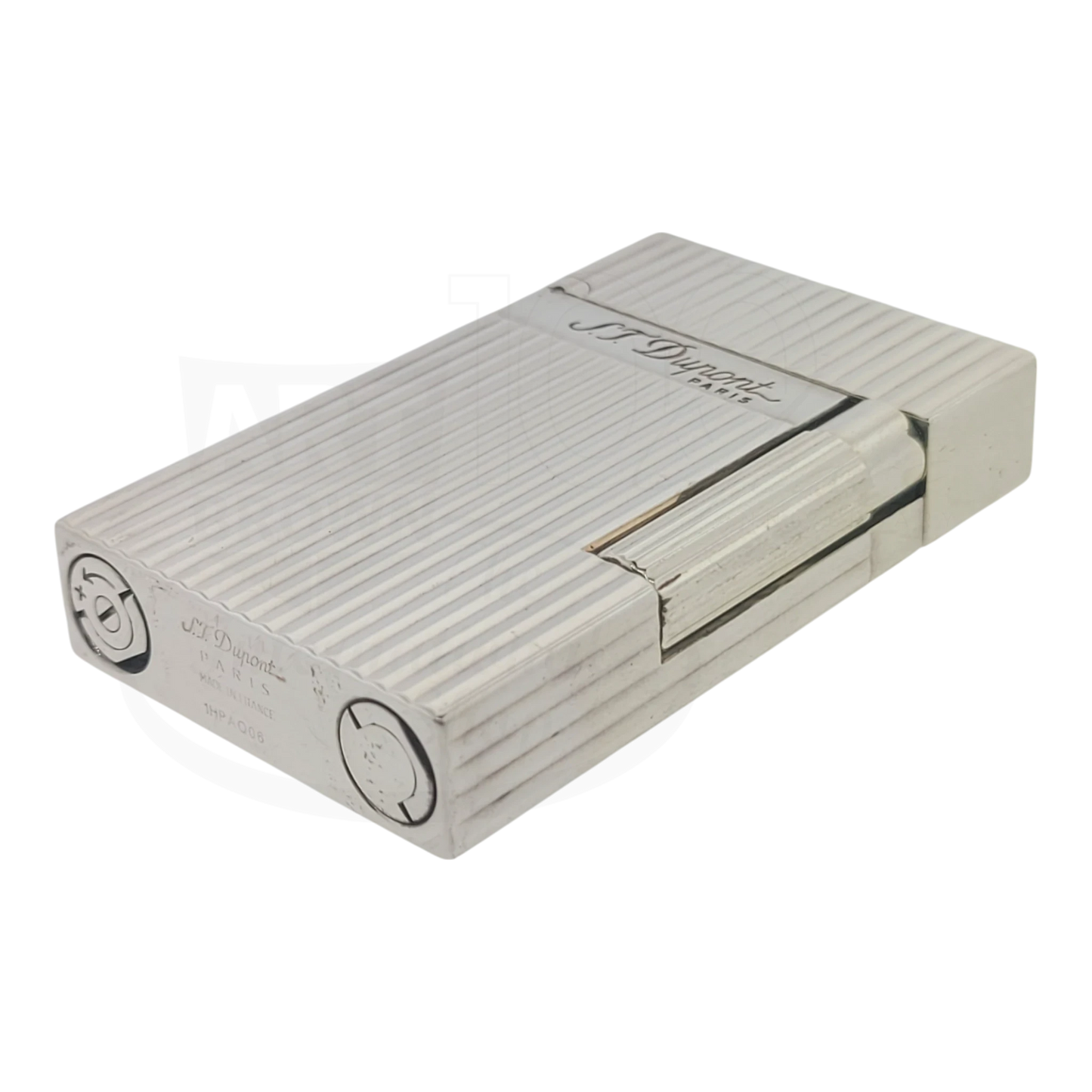 S.T. Dupont Ligne 2 silver lighter 016817-D4 with vertical lines pattern, soft flame, and polished metal finish
