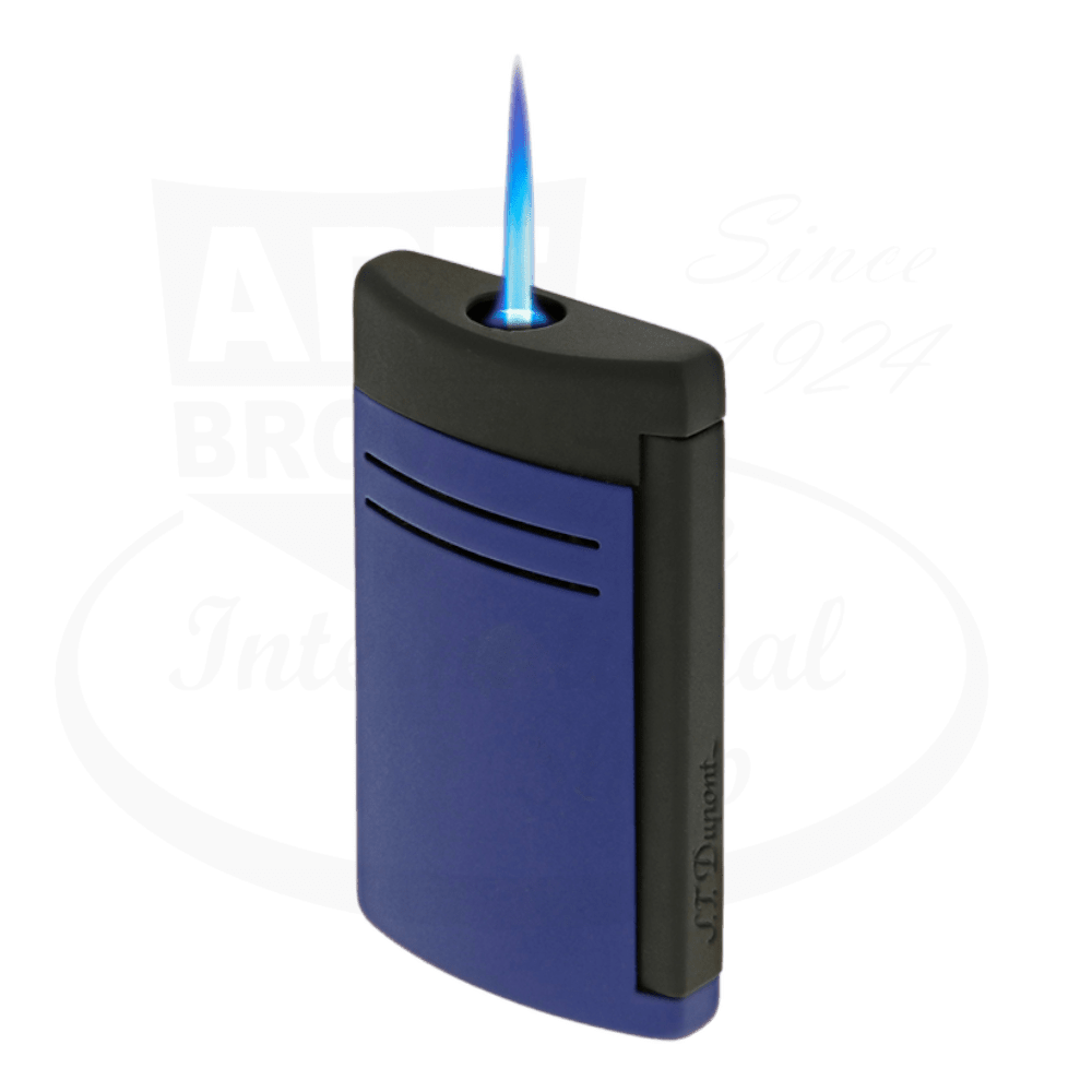S.T. Dupont Maxijet 020161 chrome matte ocean blue lighter with black accents featuring jet flame technology and sleek curved design
