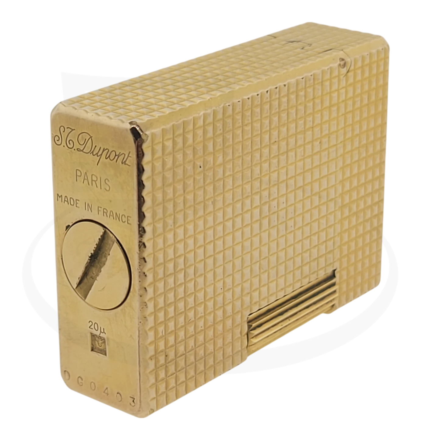 Preowned Vintage S.T. Dupont Ligne 1 Small BS Gold Diamondhead 012110-D2 gold plated lighter with textured finish