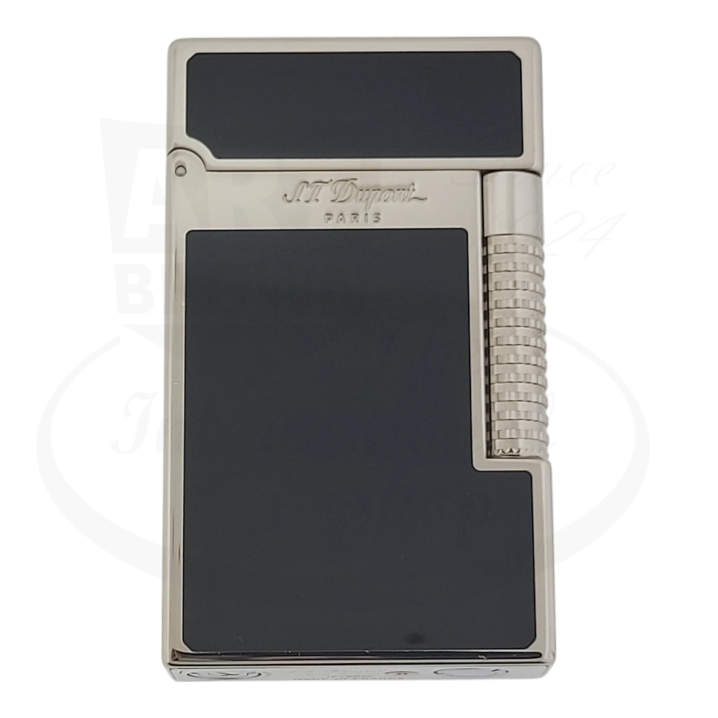 S.T. Dupont Le Grand C23010-D3 black lacquer and palladium display lighter with dual flame system and textured side ignition wheel