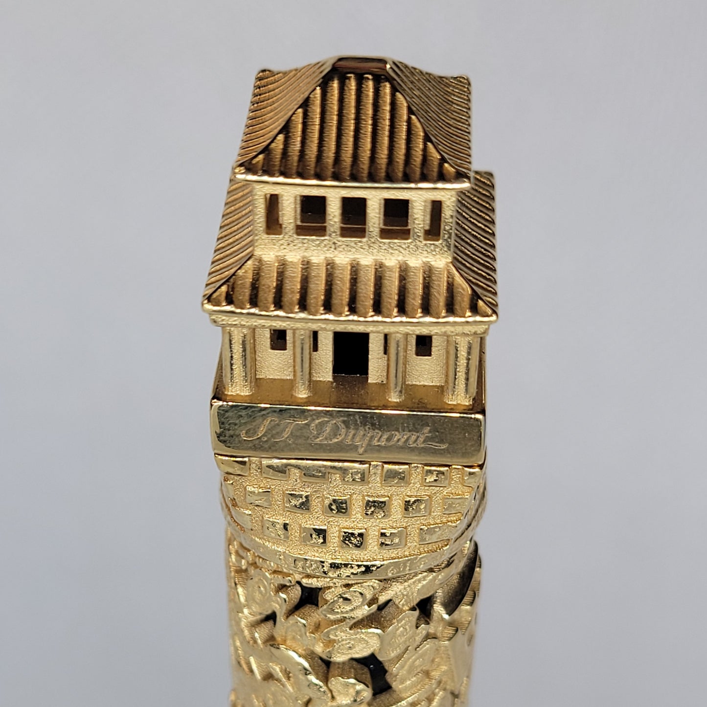 S.T. Dupont Limited Edition Tournaire Great Wall of China Fountain Pen 244661