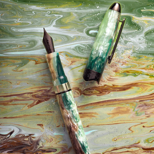 Nahvalur Horizon Twilight Medium Fountain Pen