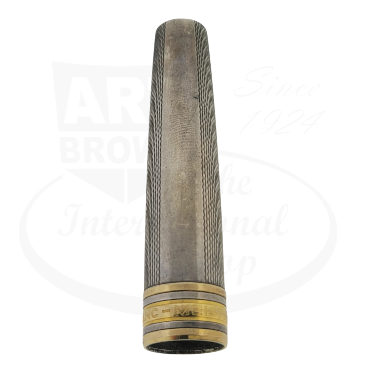 Silver pen cap with Barley grain engraving for Montblanc Classique fountain pen, with blank section for personalization.