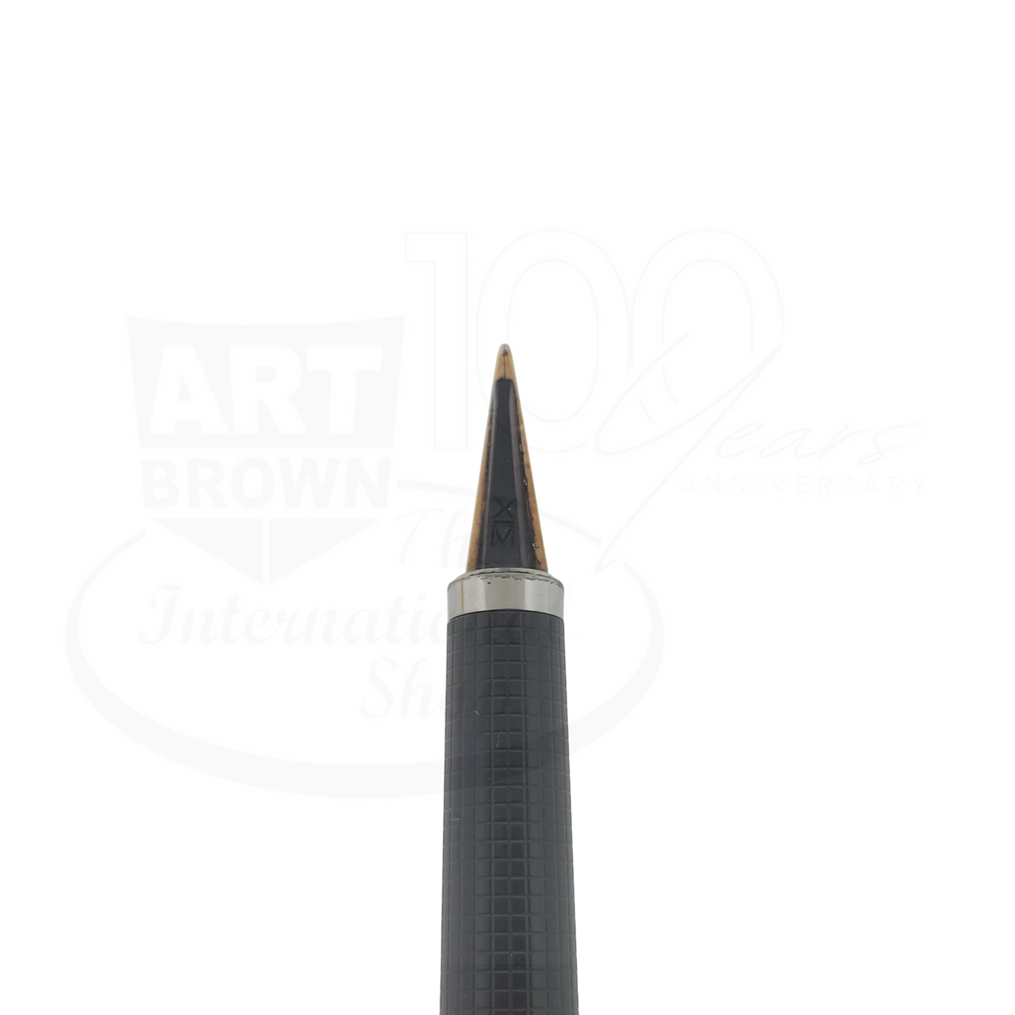 Parker 180 Imperial Gold fountain pen with 14K gold fine/medium reversible nib and guilloche textured barrel