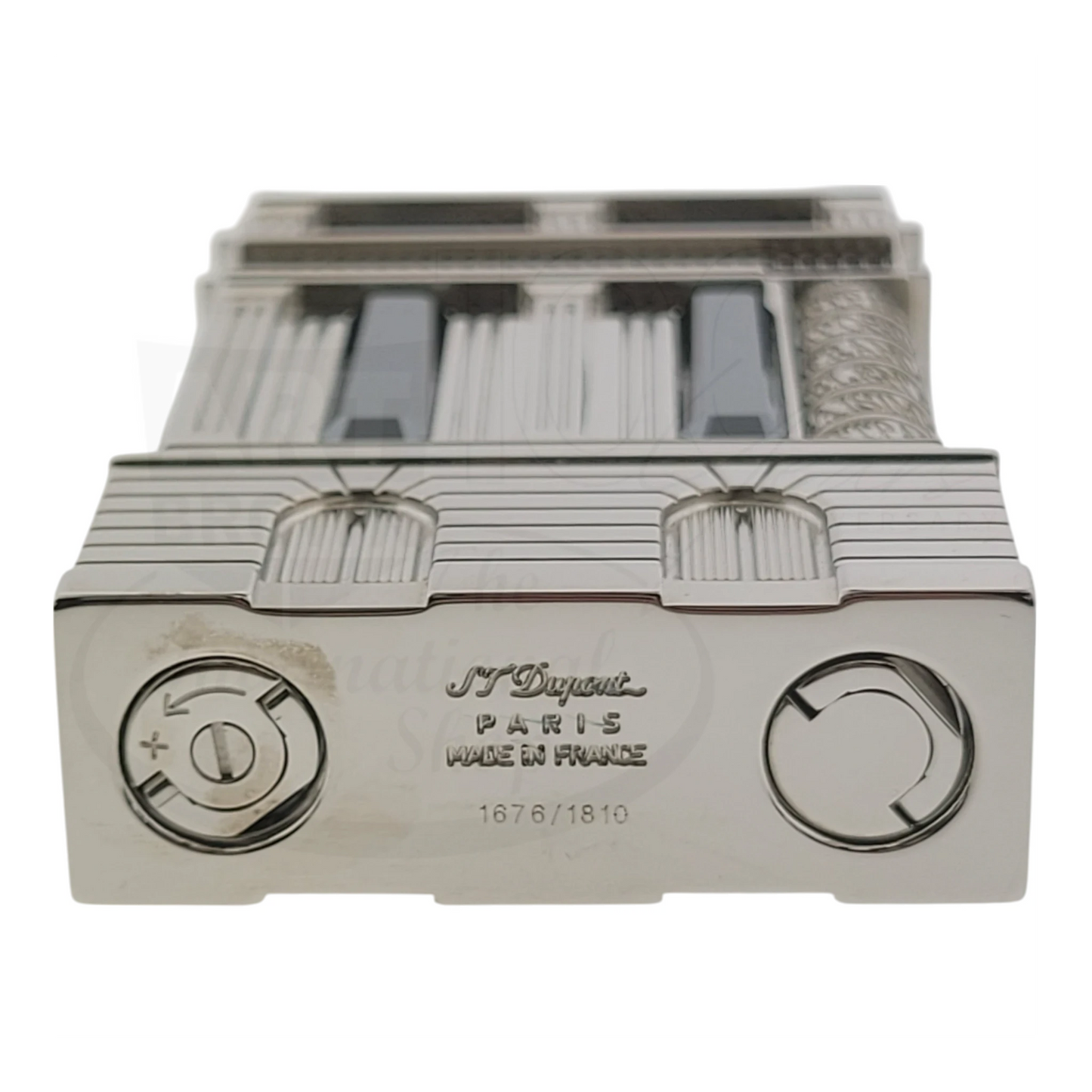S.T. Dupont Ligne 2 Place Vendome lighter 016047 in polished silver-tone with etched Parisian architectural design
