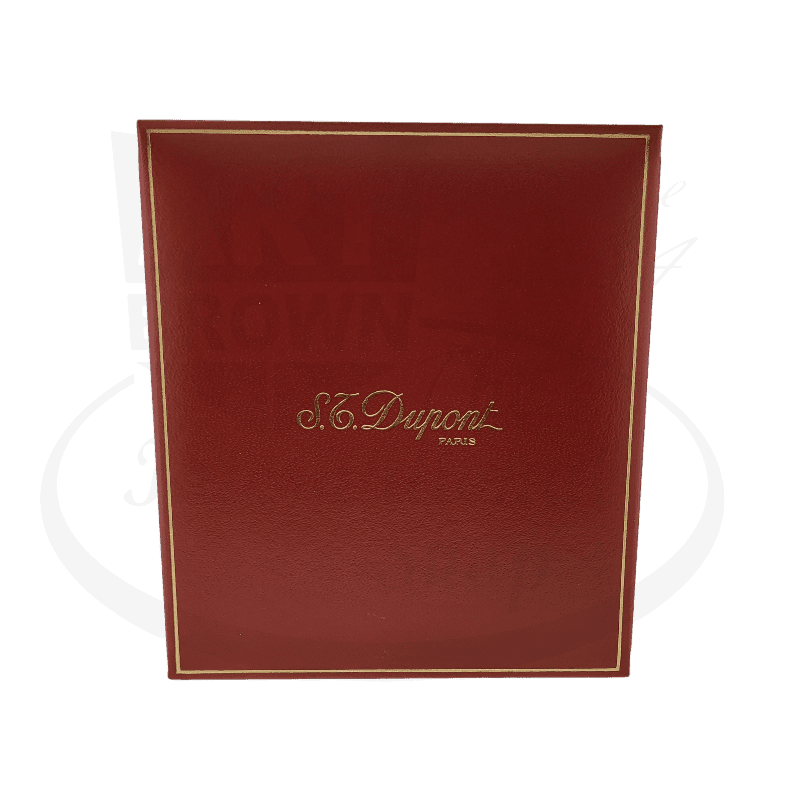 S.T. Dupont Gatsby 018260 gold-plated luxury lighter with diamond head guilloche pattern in burgundy leather presentation box