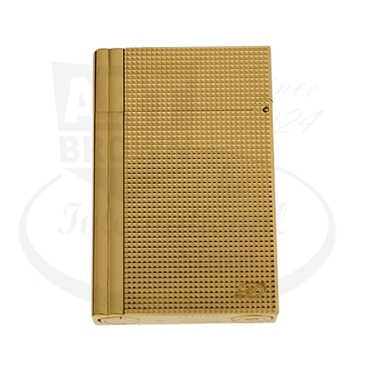 ST Dupont Gatsby 018260 gold-plated luxury lighter with diamond head guilloche pattern, rectangular design, textured surface with refined finish