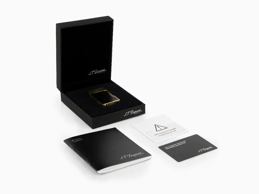 S.T. Dupont lighter in display box with instruction manual.