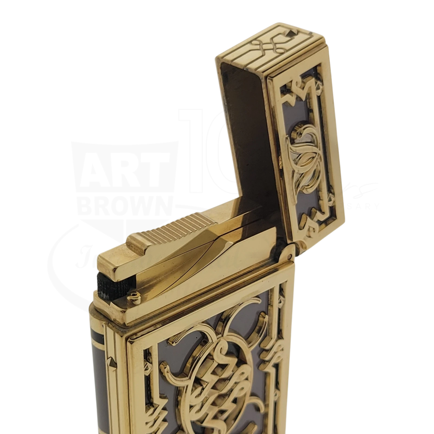 S.T. Dupont Limited Edition Ligne 2 5th Avenue Lighter, 016005