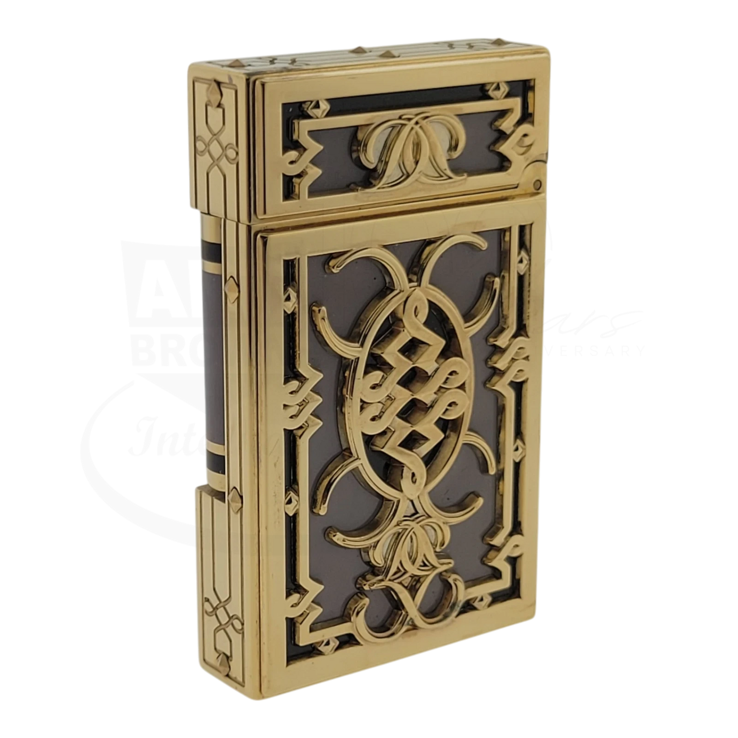 S.T. Dupont Limited Edition Ligne 2 5th Avenue Lighter, 016005