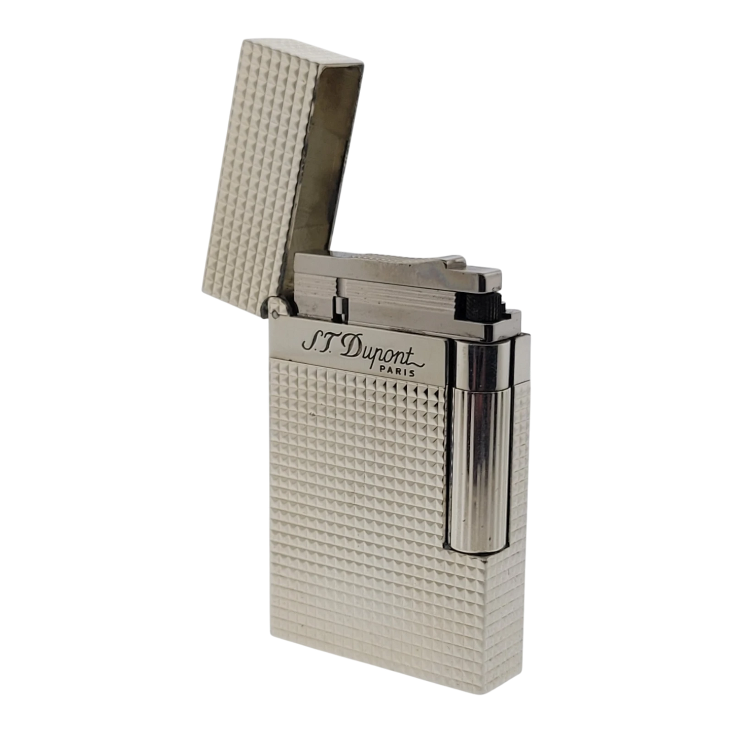 Preowned S.T. Dupont Ligne 2 Diamond Head Silver Lighter, 016184-D1