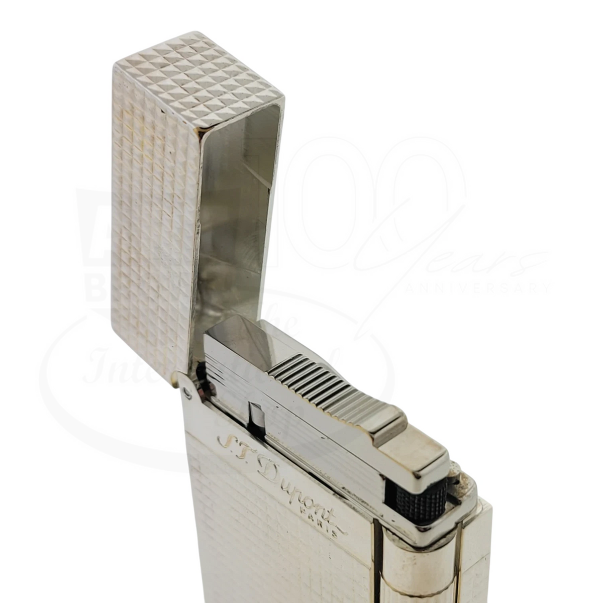 Preowned S.T. Dupont Ligne 2 Diamond Head Silver Lighter, 016184-D2