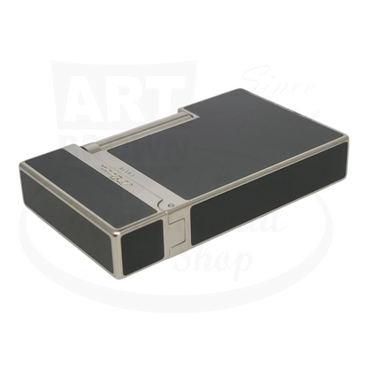 S.T. Dupont Ligne 2 Montparnasse 016296-D3 black Chinese lacquer and palladium lighter in a sleek rectangular design