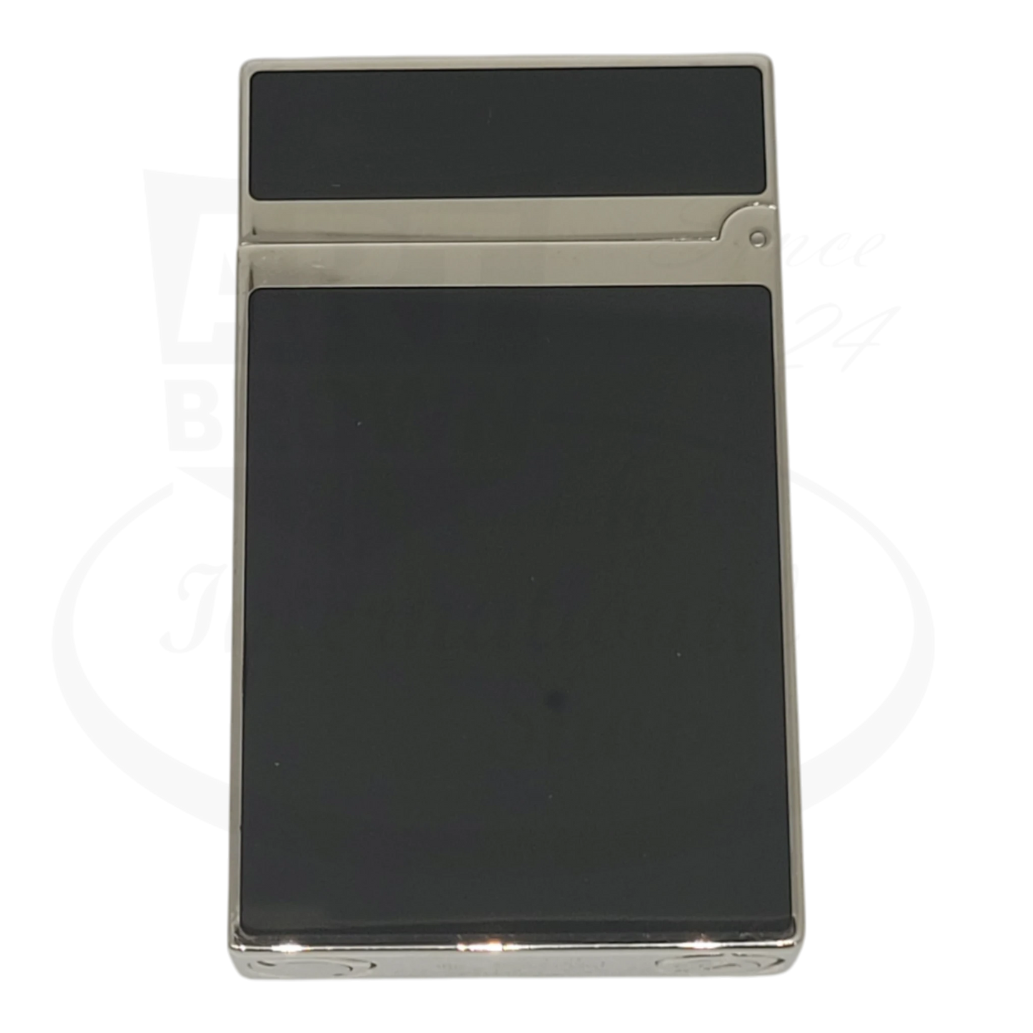 Preowned S.T. Dupont Ligne 2 Montparnasse 016296-D3 black lacquer and palladium lighter with sleek rectangular design