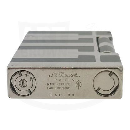 S.T. Dupont Ligne 2 016742 Palladium silver lighter bottom view with makerâ€™s marks and adjustment dial