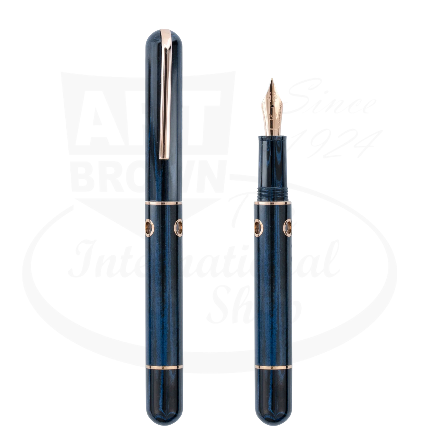 Nahvalur Nautilus Maylandia Blue Medium Fountain Pen German ebonite deep blue with gold accents capped and uncapped view