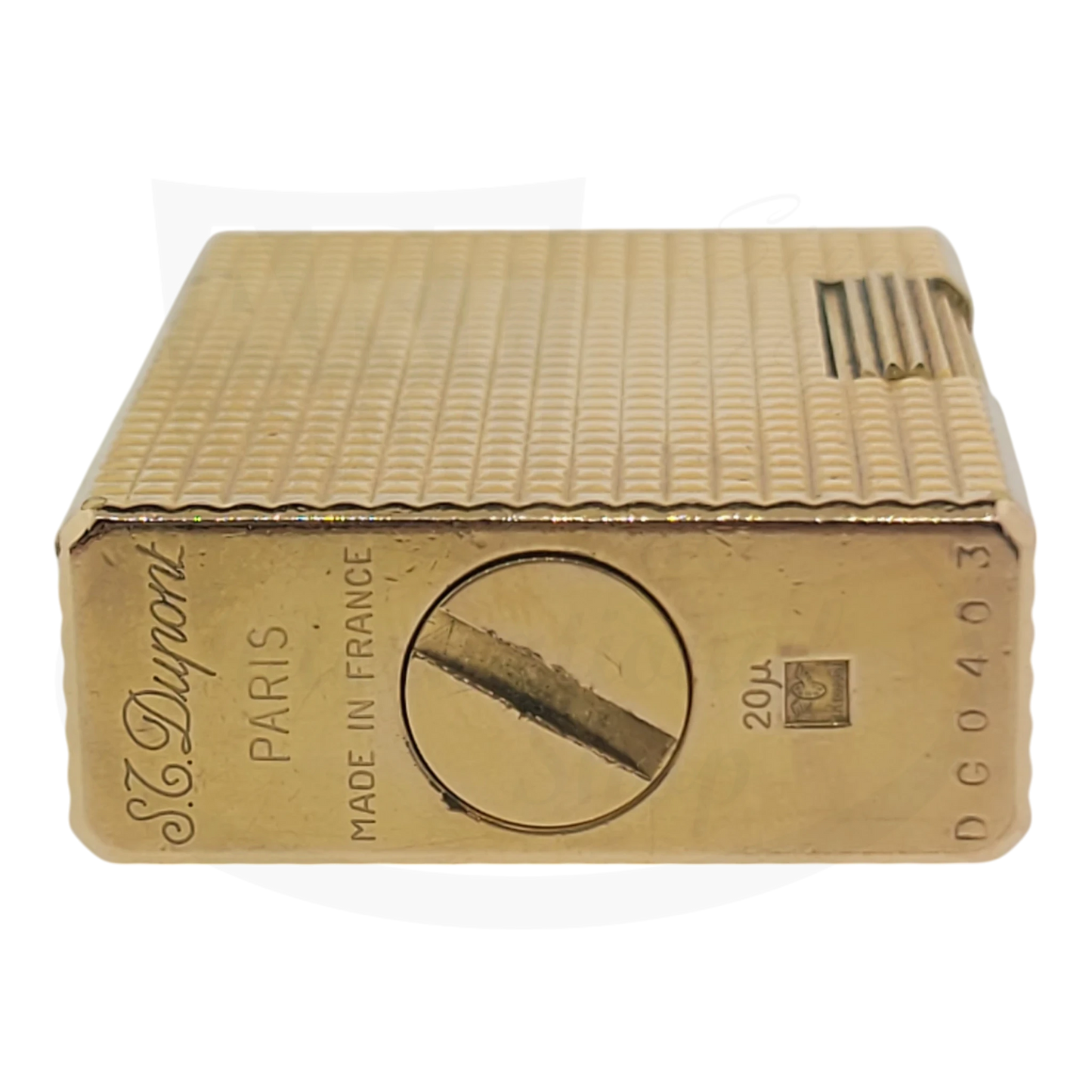 Preowned Vintage S.T. Dupont Ligne 1 Small BS Gold Diamondhead 012110-D2 gold plated lighter with textured pattern