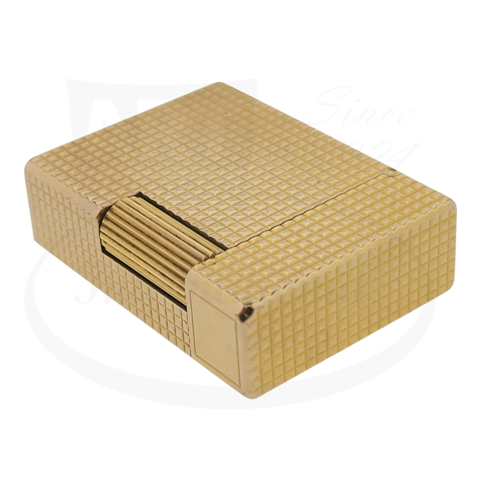 Preowned Vintage S.T. Dupont Ligne 1 Small BS Gold Diamondhead 012110-D2 gold plated lighter with diamond texture