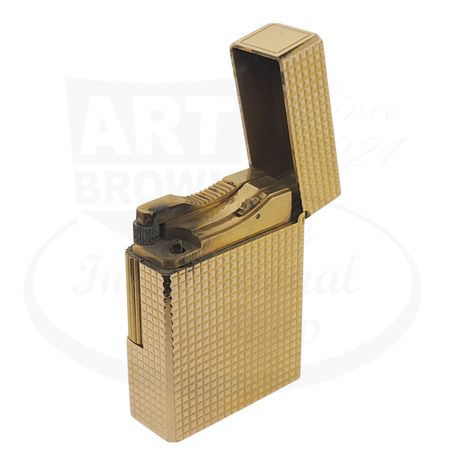 Preowned Vintage S.T. Dupont Ligne 1 Small BS Gold Diamondhead 012110-D2 gold plated metal lighter open lid