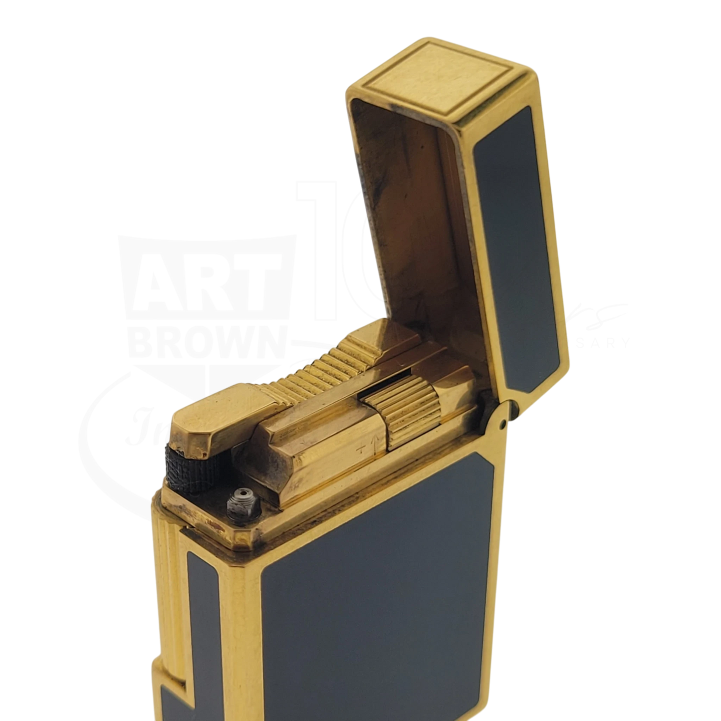 Preowned Vintage S.T. Dupont Ligne 1 BR Black Lacquer & Gold Lighter, 013575