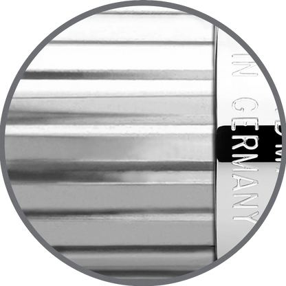 Graf von Faber-Castell Classic Platinum Plated Fountain Pen fluted platinum-plated metal barrel close-up detail