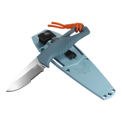 Benchmade Intersect™ Depth Blue Serrated Drop-Point