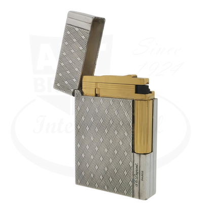 S.T. Dupont Gatsby Écossais 018102 palladium and gold lighter with textured Scottish pattern and open lid design