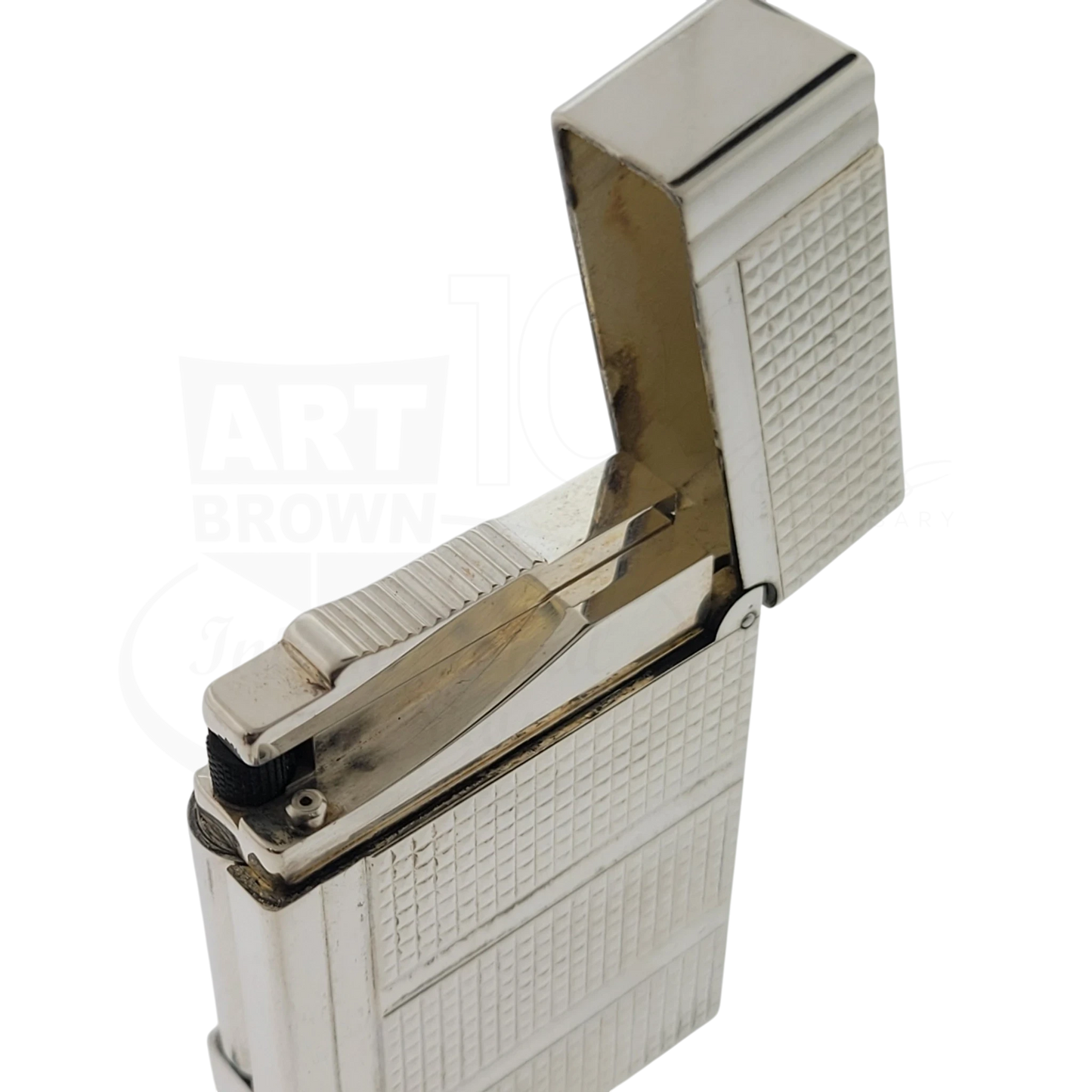 Preowned S.T. Dupont Gatsby Silver Horizontal Diamond Head Lines Lighter, 018140