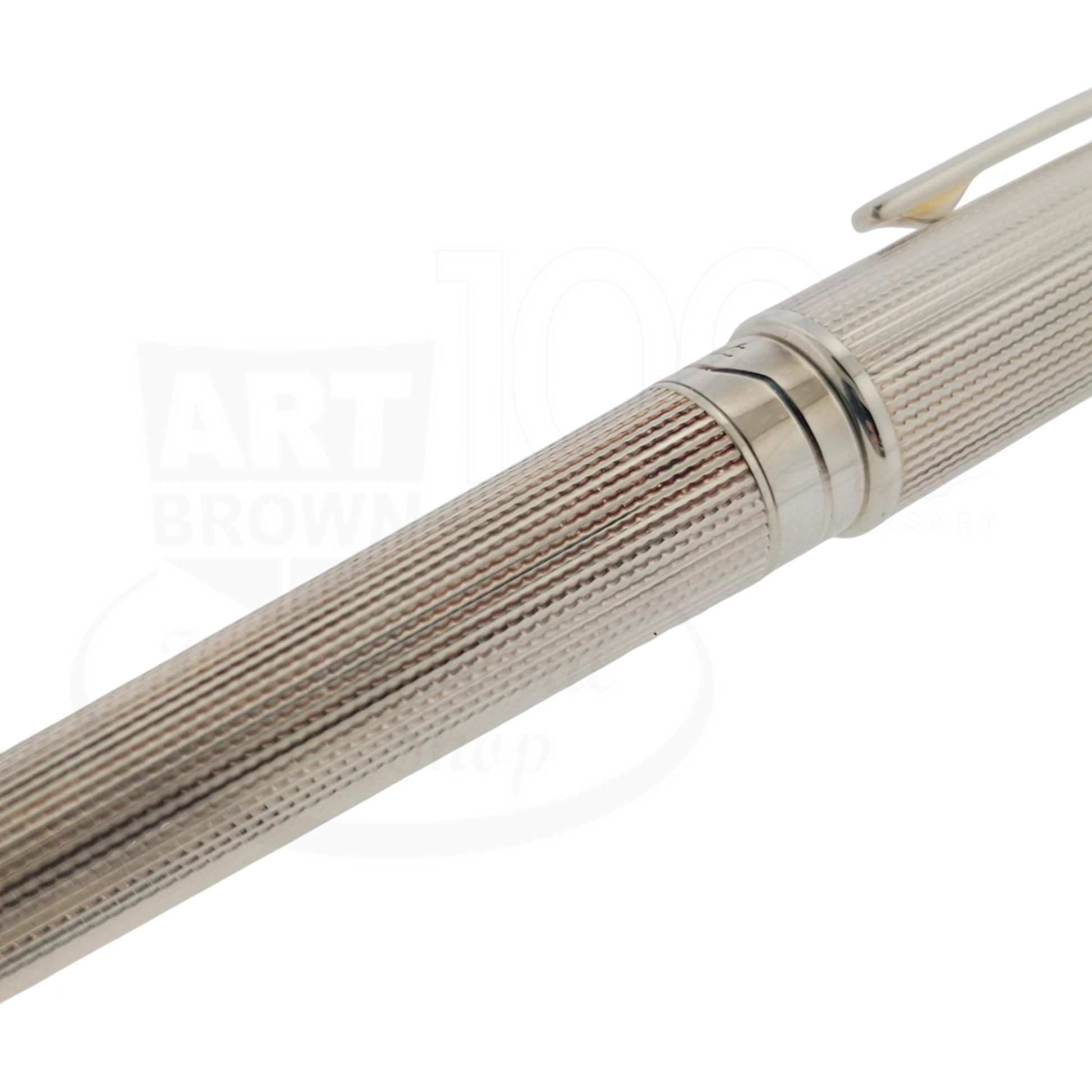 S.T. Dupont Olympio 482101 palladium plated barley grain rollerball pen with polished palladium trim close-up