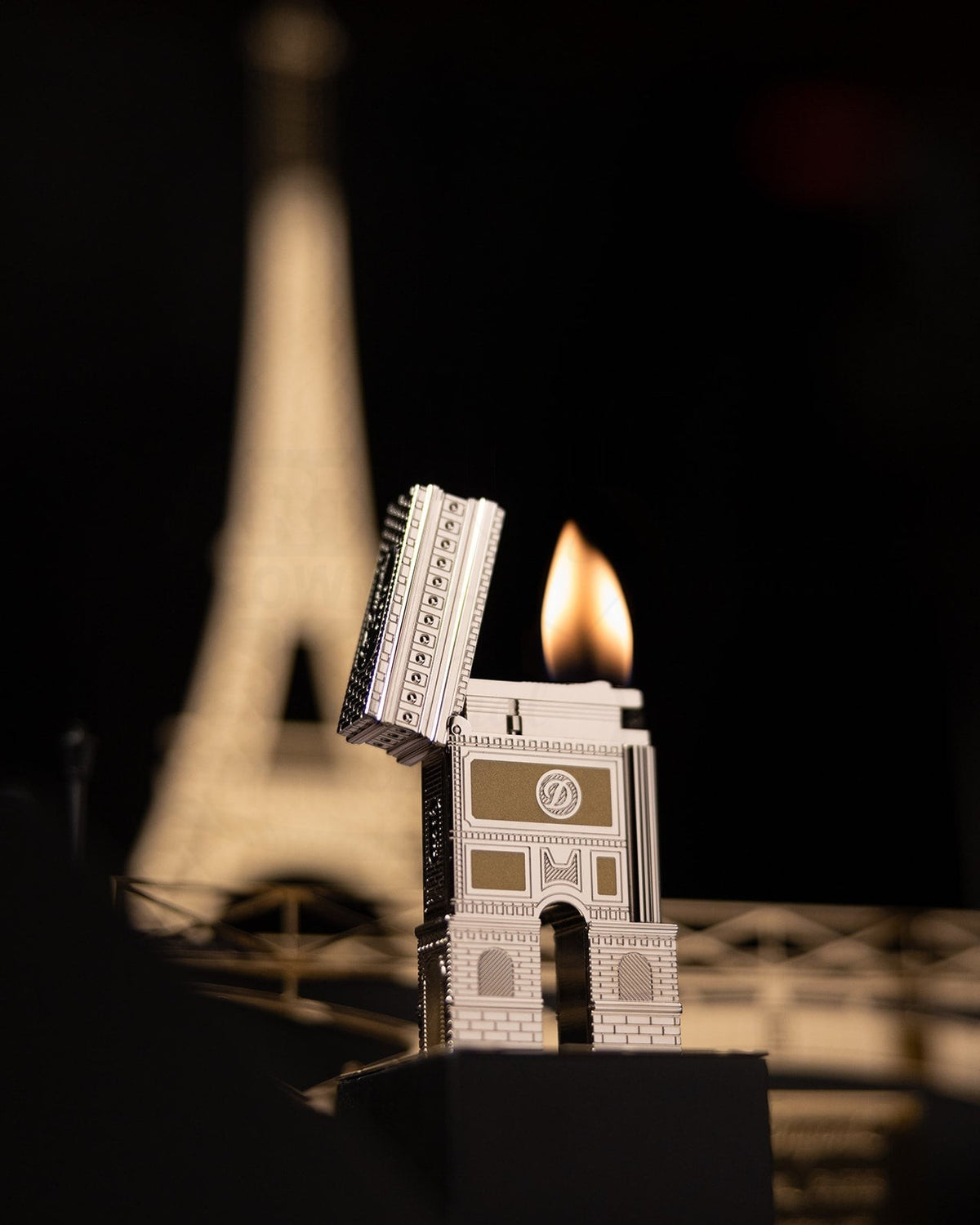 Learn More About Ligne 2 Lighters