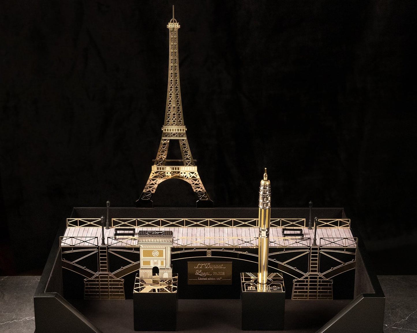 S.T. Dupont Limited Edition S.T. Dupont Loves Paris Collector's Set, C2STDLOVESPARIS