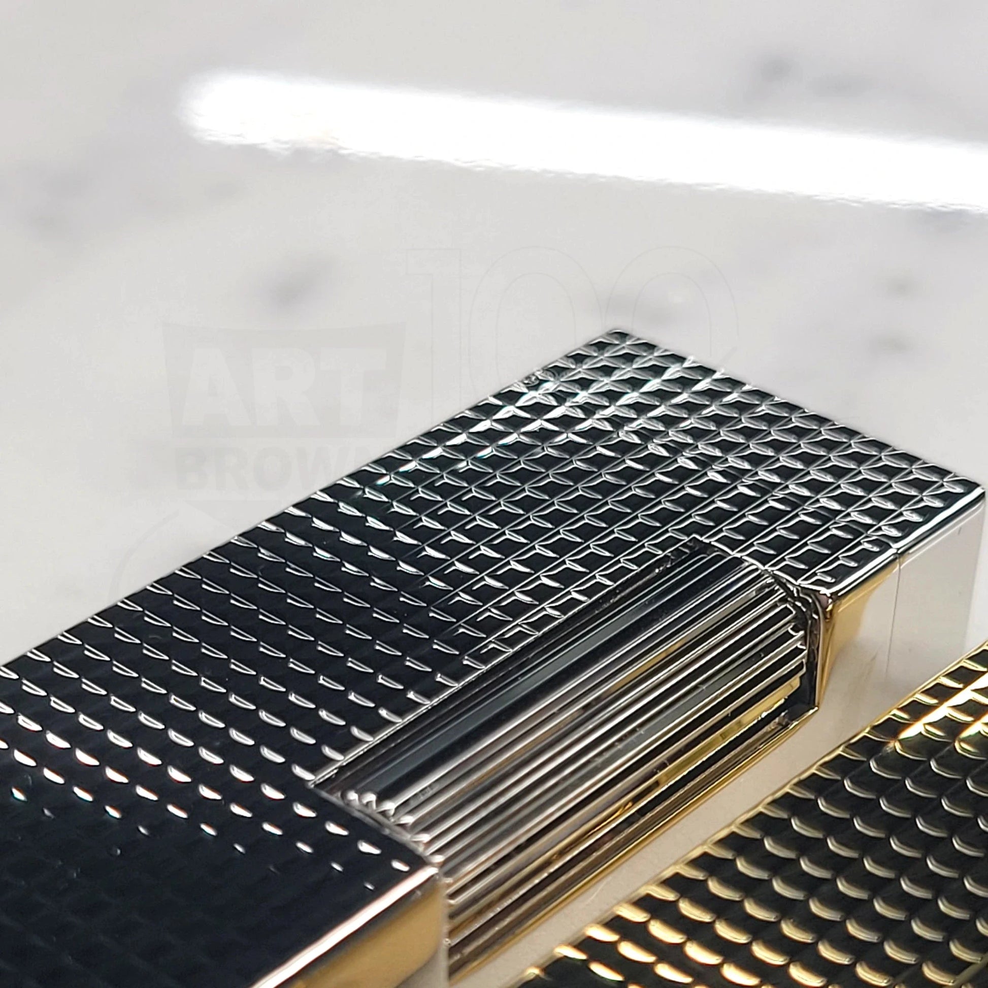 Dunhill Rollagas Hobnail Lighter close-up showing silver hobnail pattern gallery position 13 square 2048x2048