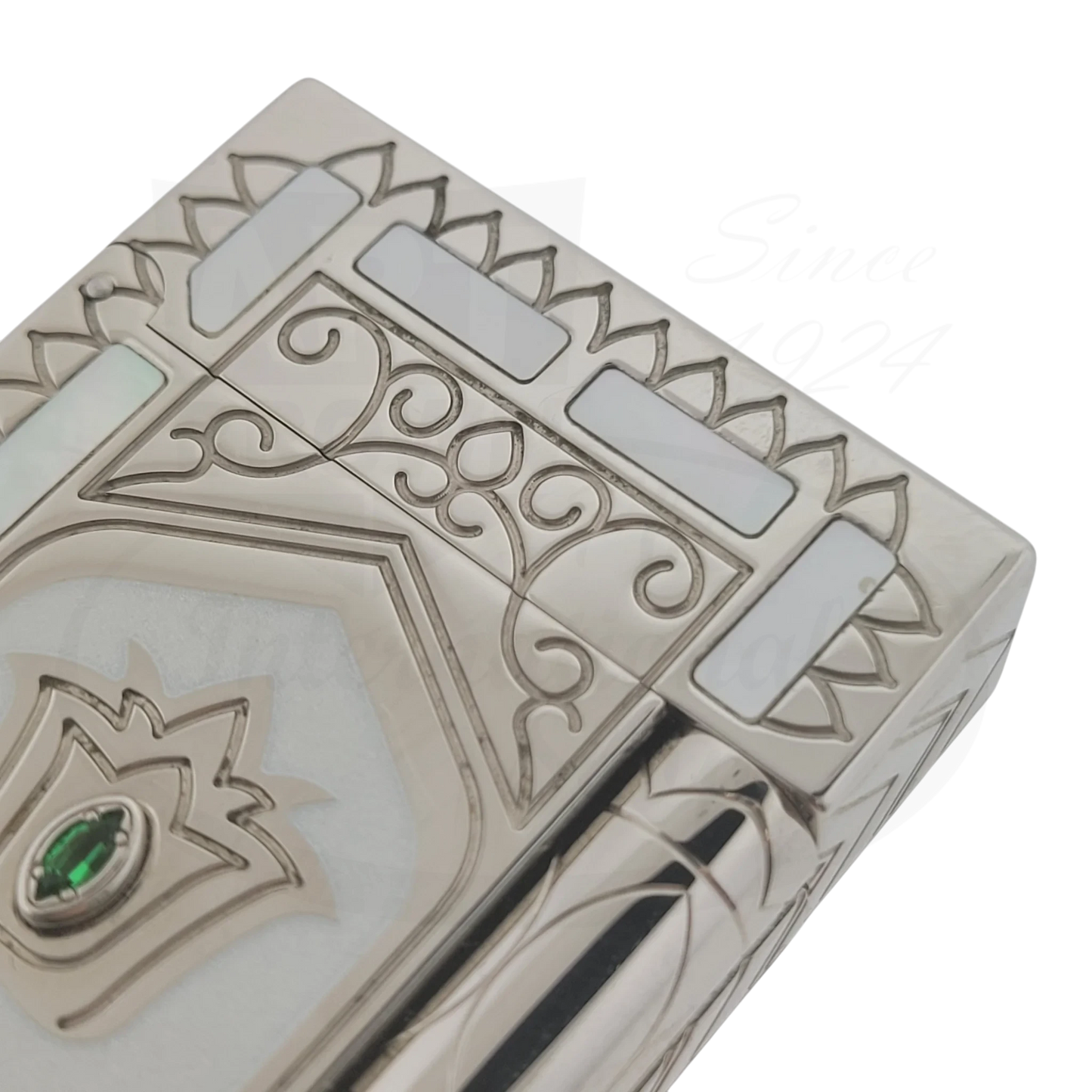 Preowned Vintage S.T. Dupont Limited Edition Ligne 2 Small Taj Mahal Lighter