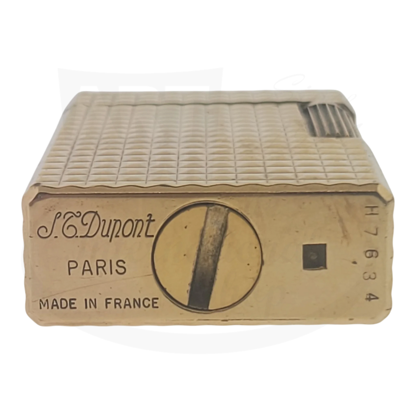 Preowned Vintage S.T. Dupont D57 Gold Diamondhead Lighter