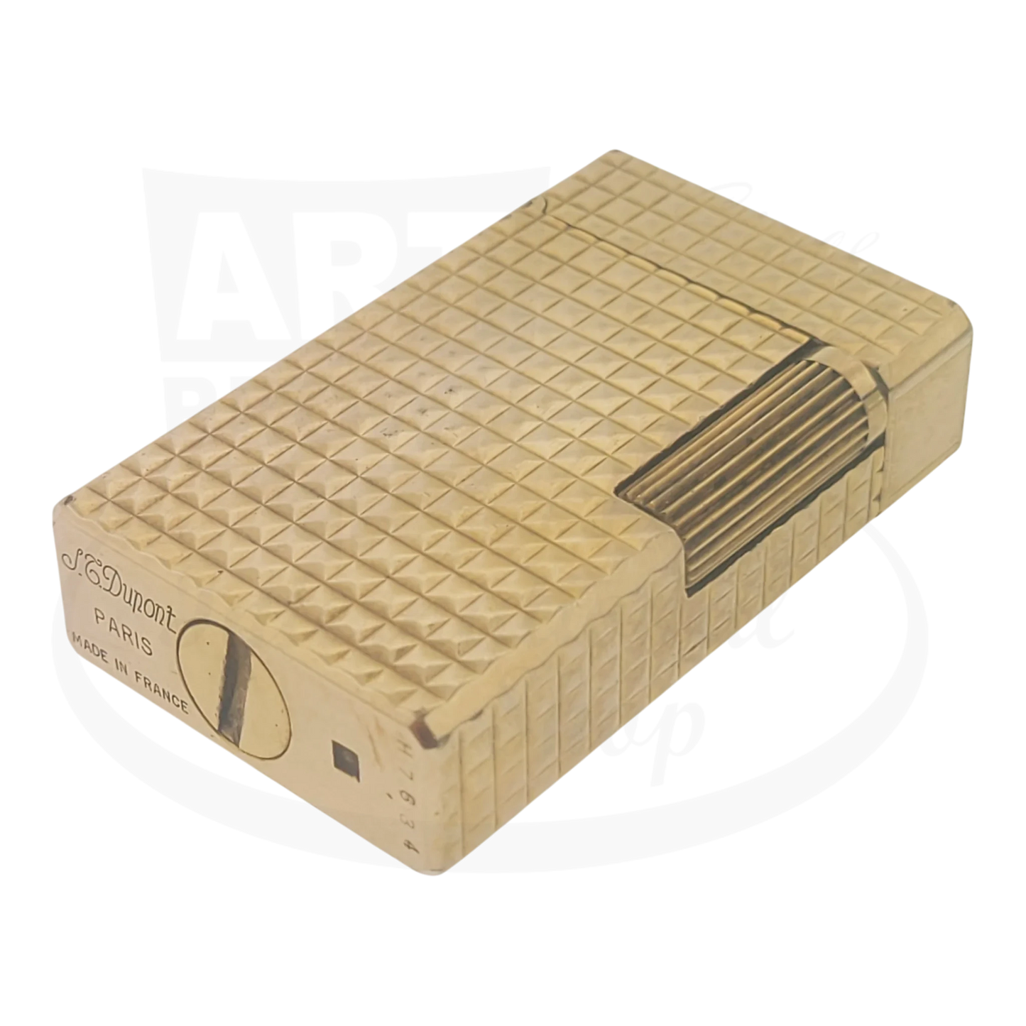 Preowned Vintage S.T. Dupont D57 Gold Diamondhead Lighter