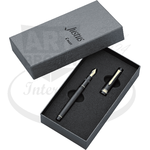 Pilot Justus 95 fountain pen black with gold accents, adjustable 14k gold nib, black textured body in gift box
