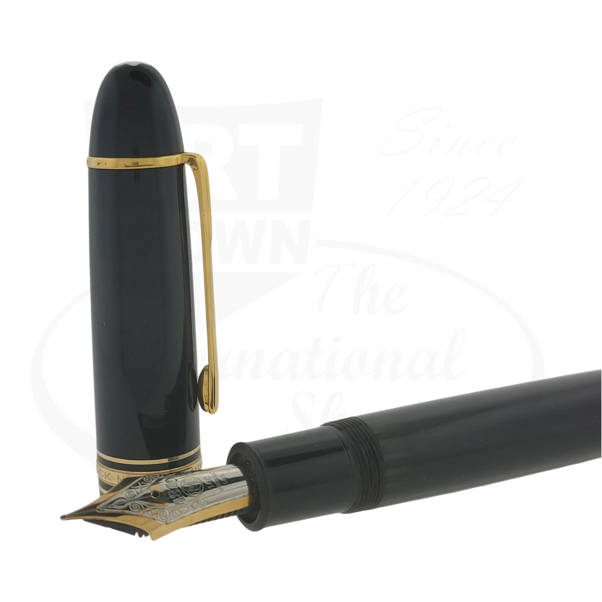 Montblanc Meisterstück 149 MB132113 black resin fountain pen with gold trim and medium 18K gold nib