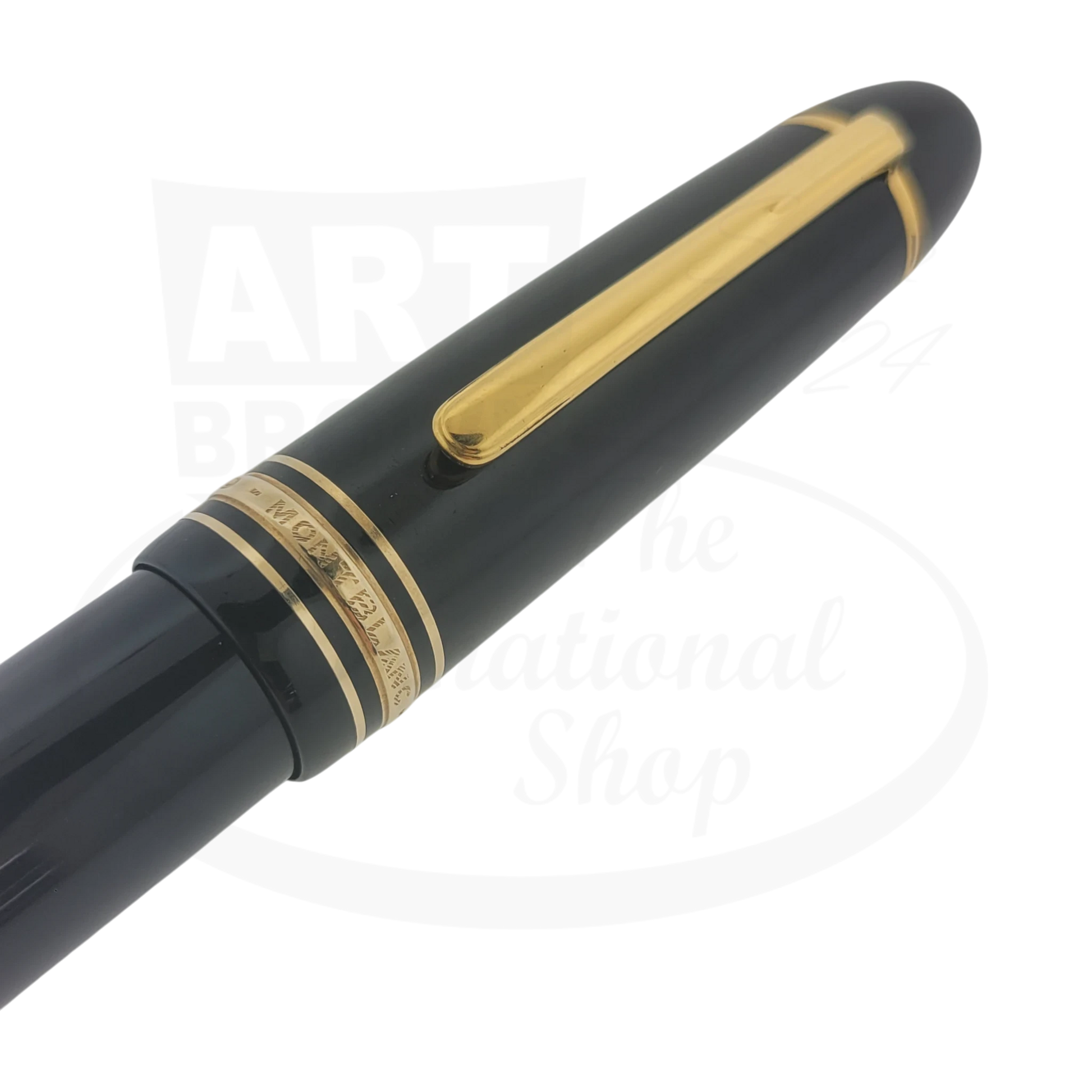 Montblanc Meisterstück 149 MB132113 black resin fountain pen with gold-plated clip and triple cap bands