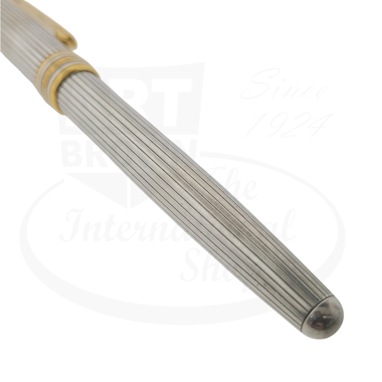 Montblanc Classic 163 rollerball pen 925 sterling silver pinstripe with gold-plated accents close-up view