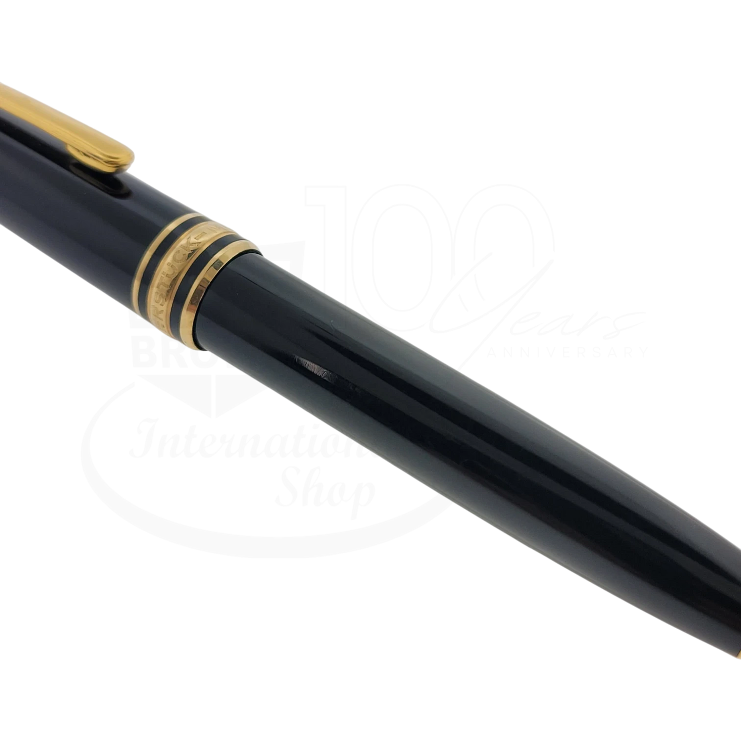 Preowned Montblanc 164 Mesiterstuck Black & Gold Ballpoint Pen