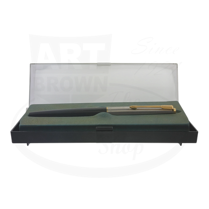 Parker 45 preowned vintage fountain pen grey plastic barrel silver metal cap gold clip in original box