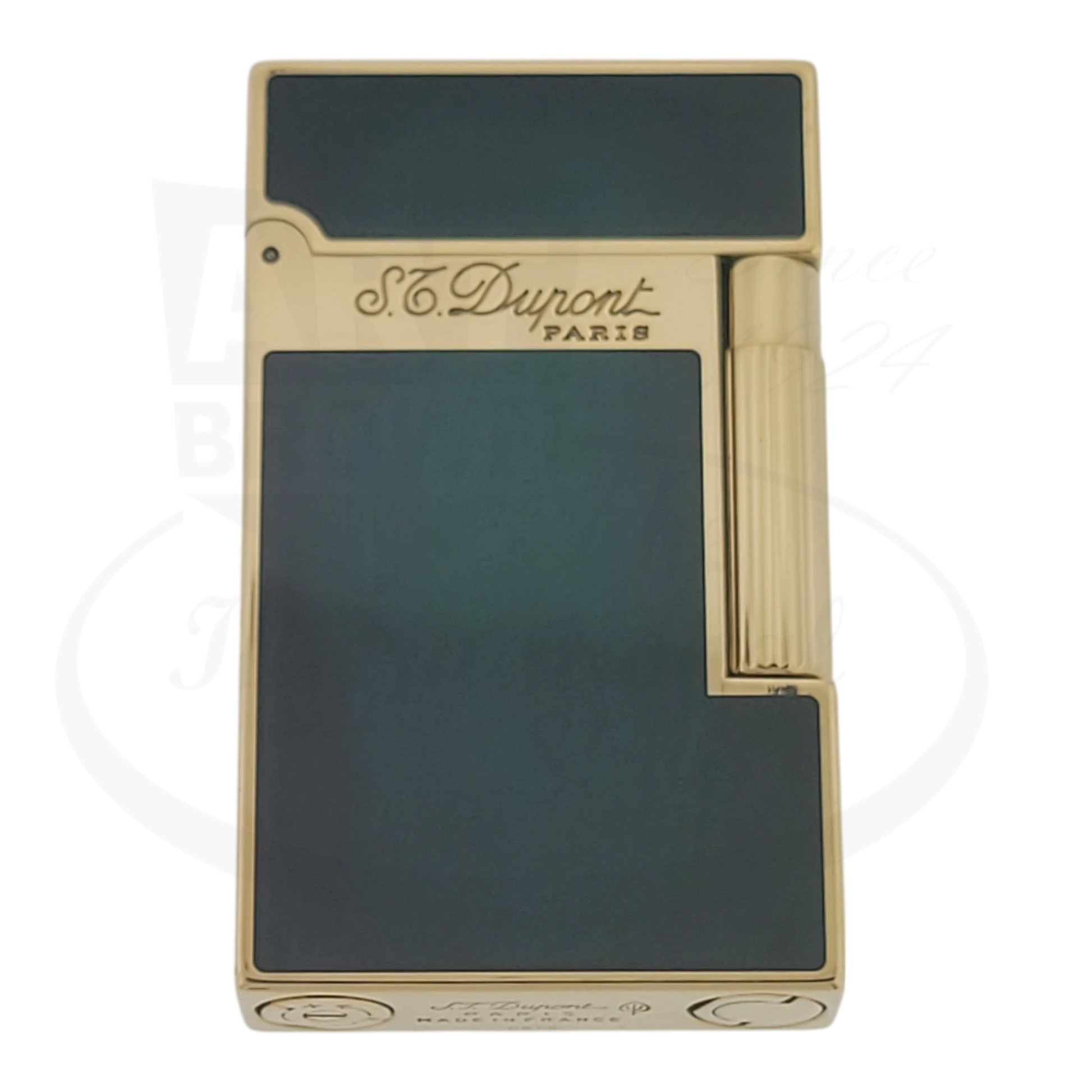 Preowned S.T. Dupont Ligne 2 Atelier lighter 016303-D1 gold-plated brass with sunburst green lacquer finish