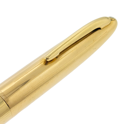 Preowned Sheaffer Masterpiece Solid 14K Gold Vertical Lines Lever Fountain Pen