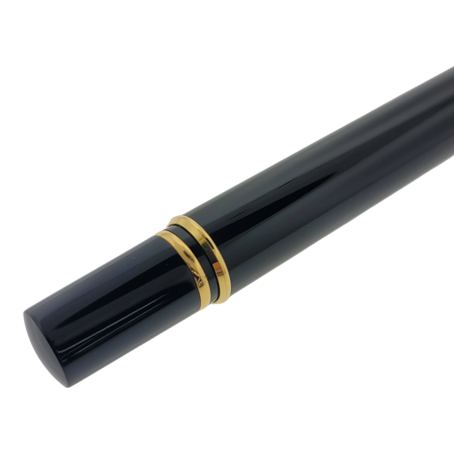 Waterman Le Man 100 fountain pen, black lacquer with gold trim and 18K gold fine point nib