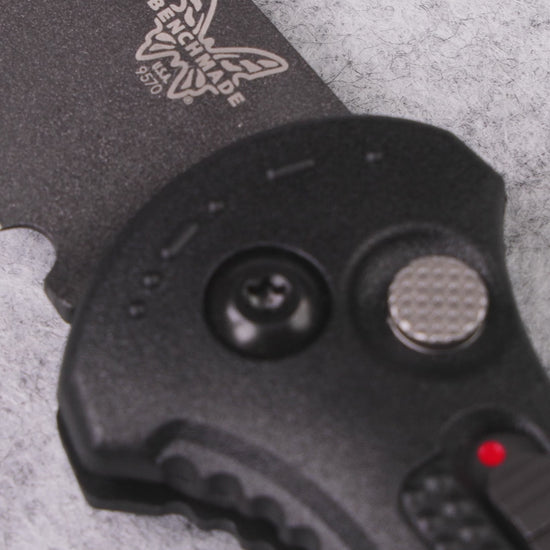 Benchmade mini claymore with black grivory handle and matte black blade